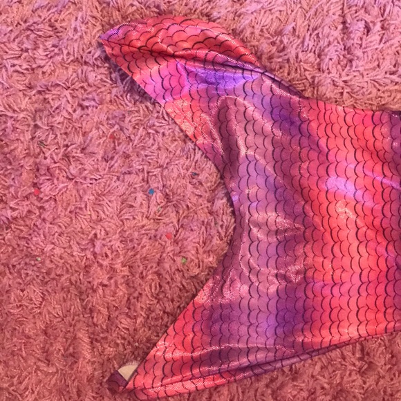 Mermaid tail - Picture 2 of 3